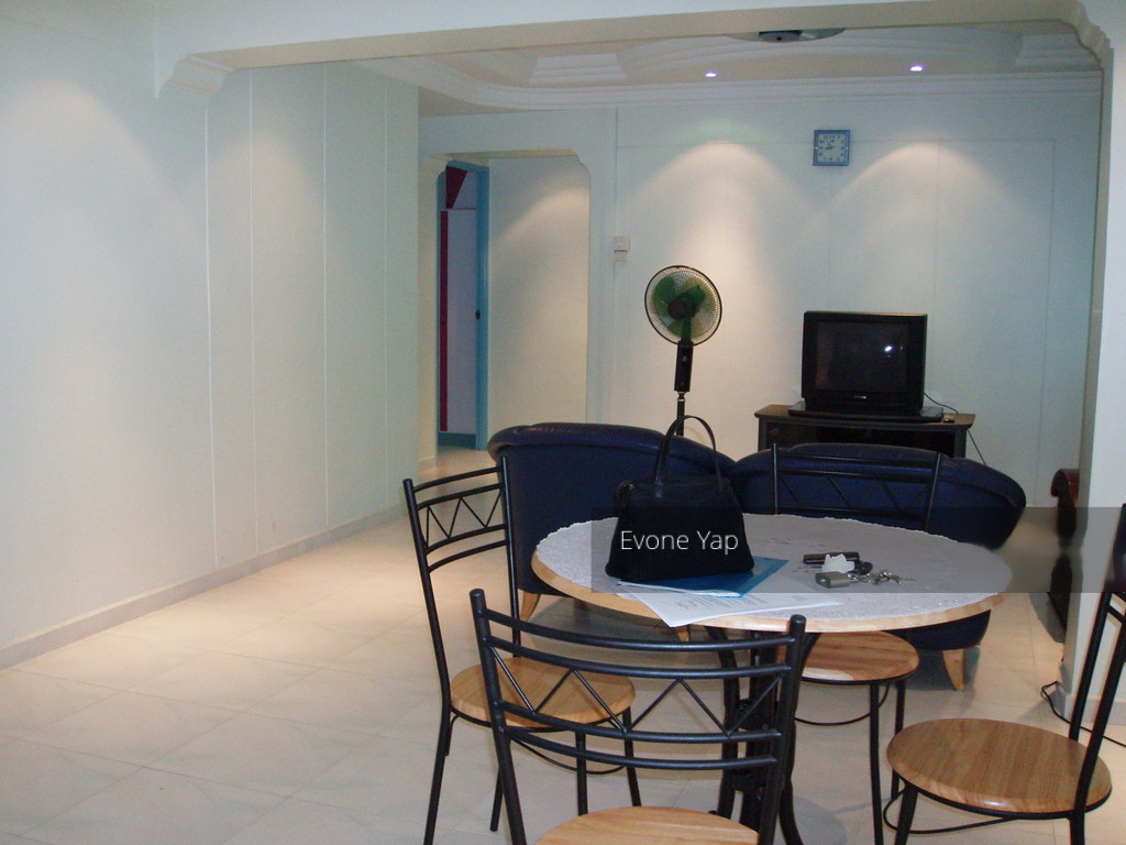 Blk 327 Sembawang Crescent (Sembawang), HDB 4 Rooms #144755342